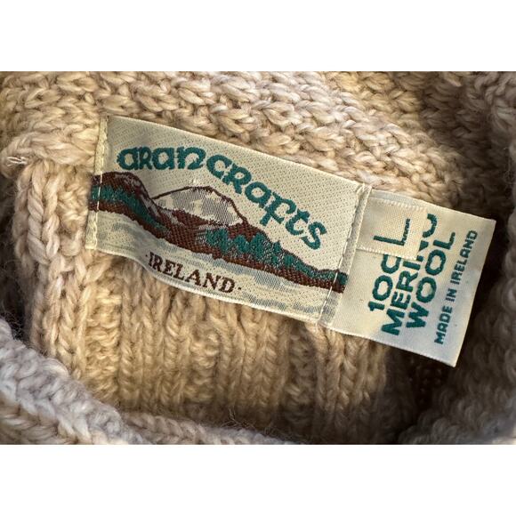 ARAN CRAFTS Vintage Chunky Knit Buttons Cardigan Cable Knit Fisherman Size L - Picture 5 of 7